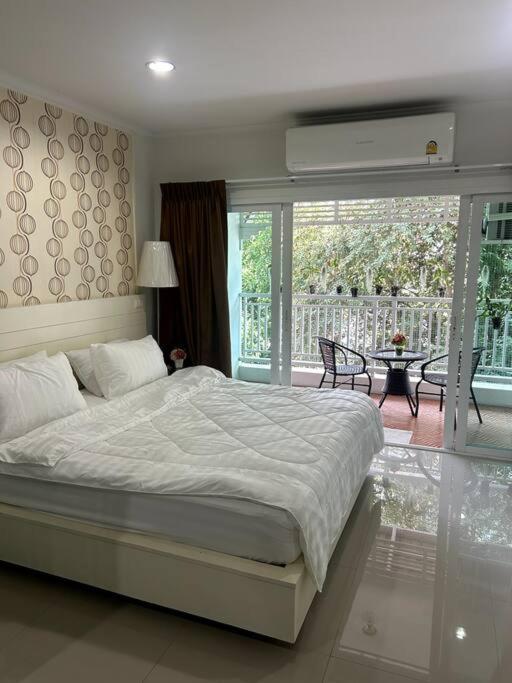Baan Klang Condo In Central Hua Hin HHQ Exterior foto